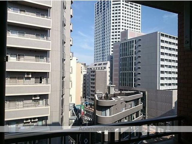 ドゥーエ練馬IIの玄関写真