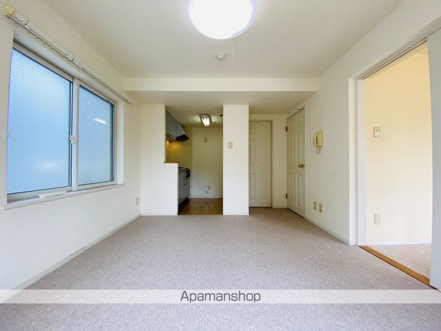 ペラッツィ梁川の内装写真