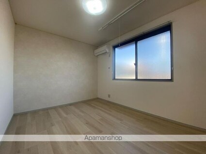 ロイヤルコート円座[2LDK/53.73m2]のリビング・居間