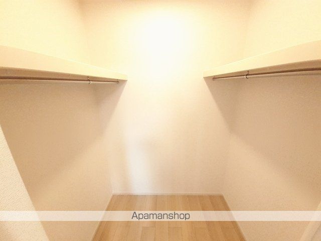 アクアプラIIIの内装写真