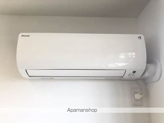 ロイヤル田坂 B棟の内装写真