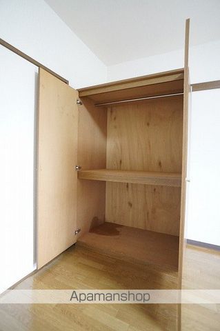 グランピアIの内装写真