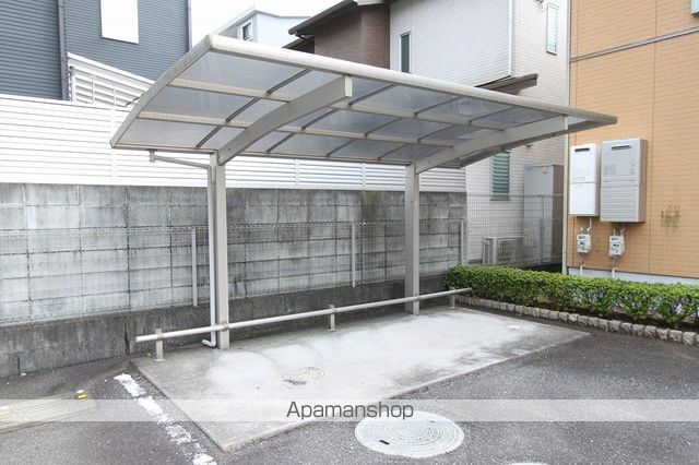 アルバ07の玄関写真