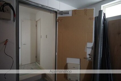 グランレーヴ千代田[1LDK/40.48m2]の玄関