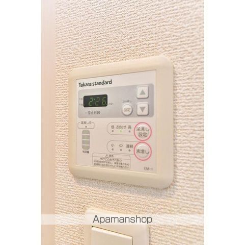SEST 新大阪の内装写真
