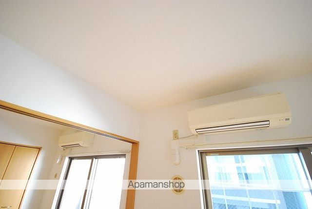 ウエストリバー加治屋の内装写真