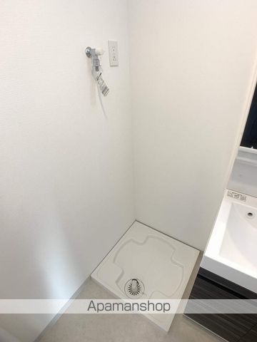 ライジングメゾン新大阪SOUTHの内装写真