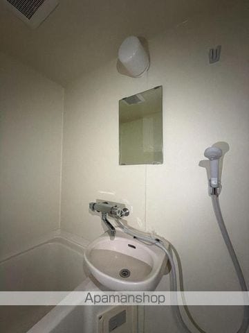 グランドステータス西宝町の内装写真
