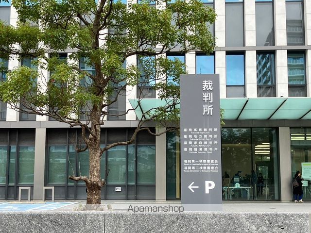 シーズンフラッツ平尾の周辺写真