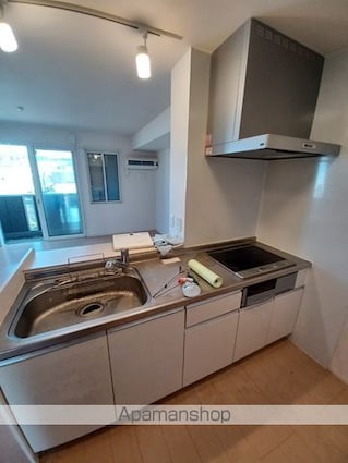 ＹＡＭＡＺＡＫＩコーポラス[1LDK/44.62m2]のキッチン