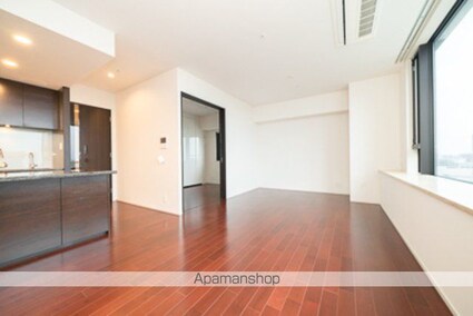 グランスイート千代田麹町[2SLDK/86.04m2]のリビング・居間