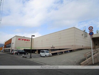 ラ・トゥール山城西　Ａ棟[1LDK/41.72m2]の周辺1