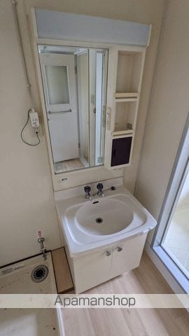 ビレッジハウス中田南1号棟の内装写真