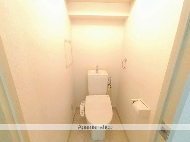 ラファイン江坂の内装写真