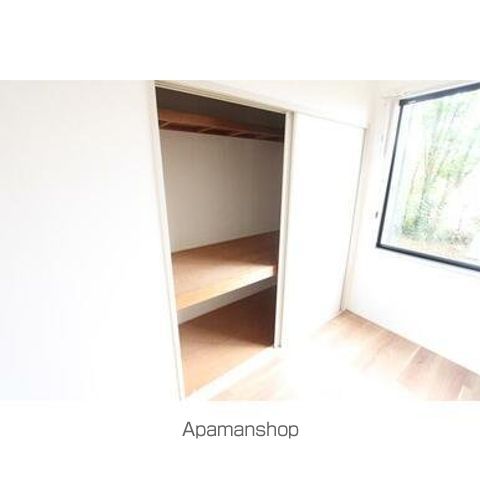 フレグランスOIIの内装写真