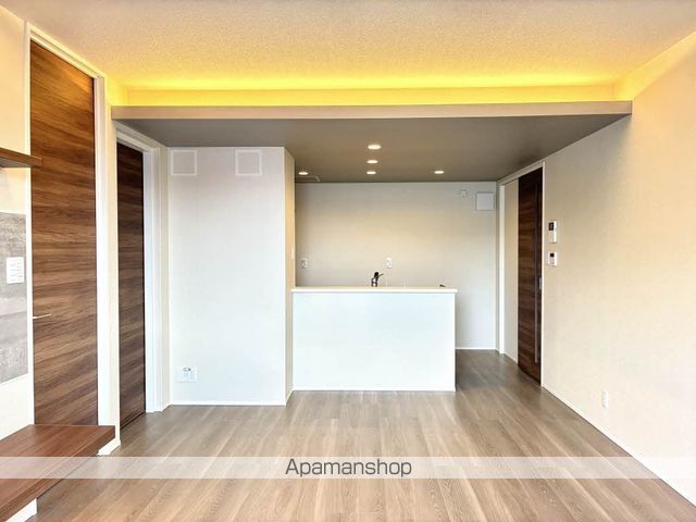 チェルシー 西津田 EASTの内装写真