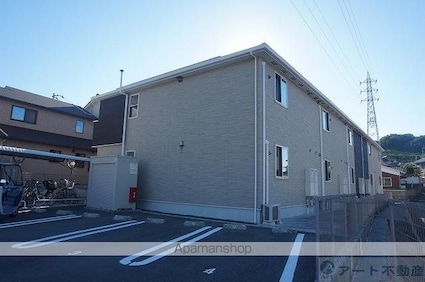 エレガント・サニーヒル[2DK/44.75m2]の駐車場