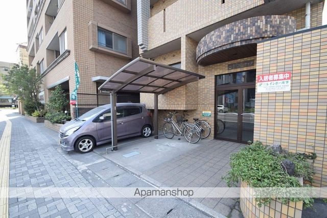 Nフロンティアの玄関写真