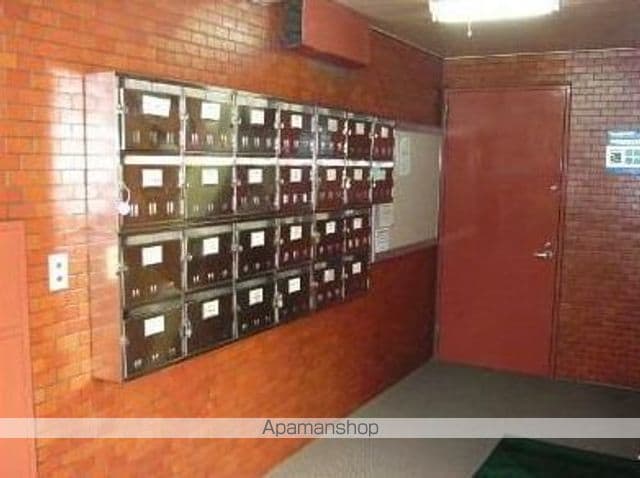 マンション荻窪の玄関写真