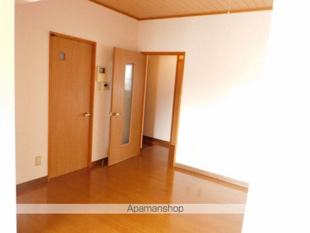 パラシオン城下の内装写真