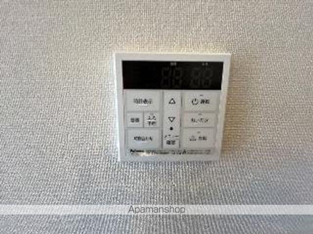 シャルールの内装写真