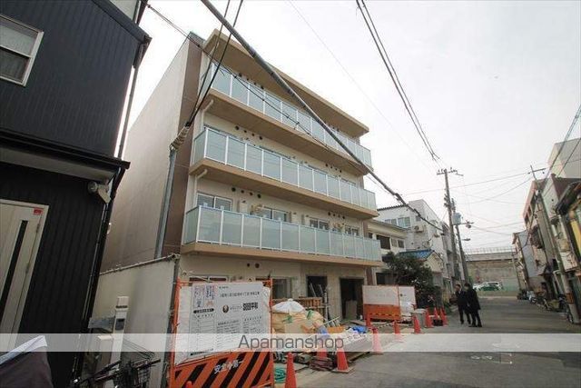 セオリー大阪アーバンレストの外観写真