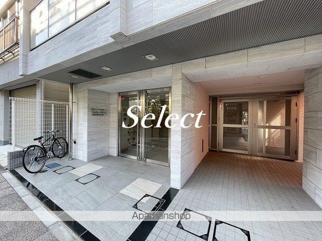 アイルYOKOHAMA関内の玄関写真
