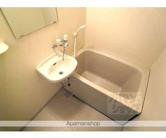 大晋メゾネ四条大宮の内装写真