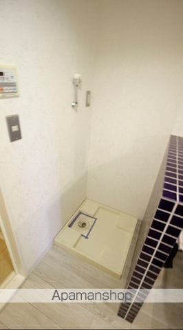 Dimension-5の内装写真