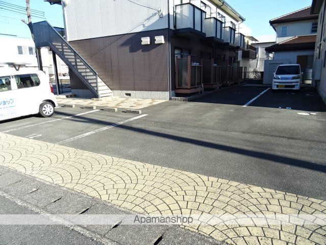 ファミーユIIの外観写真