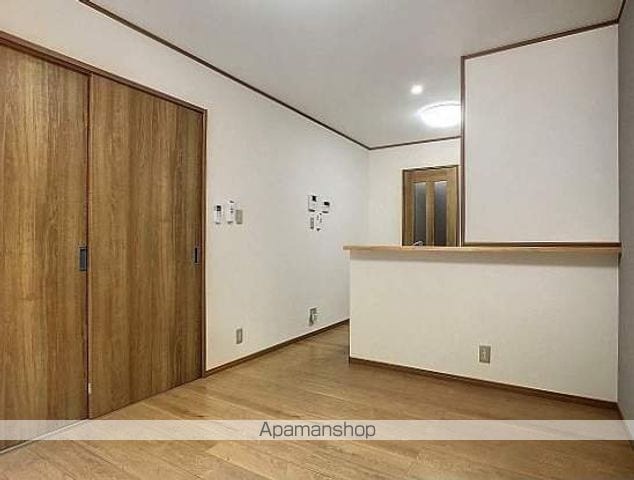 ラフォーレさつき九番館の内装写真