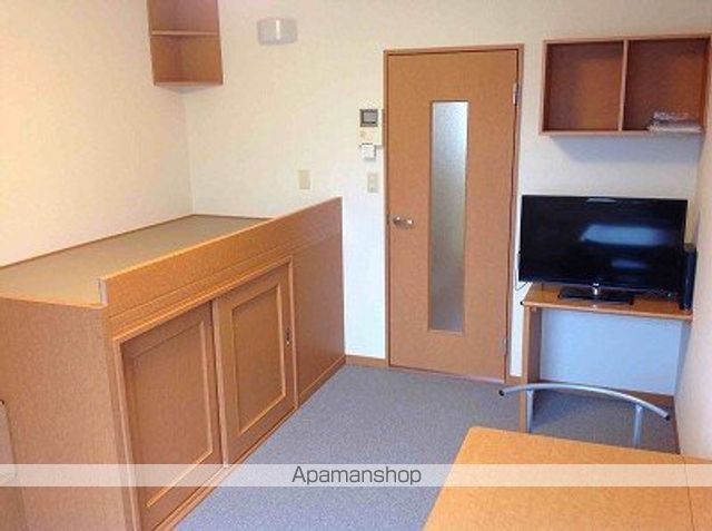 レオパレス北八王子Ａ[1K/26.08m2]のリビング・居間1