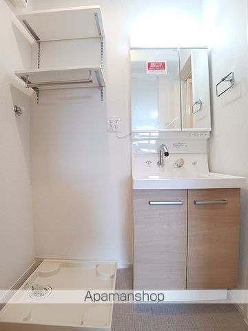 東武鉄道小泉線 西小泉駅 徒歩31分 2階建 築1年の内装写真