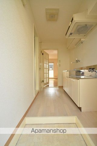 センチュリー旭ヶ丘IIIの内装写真