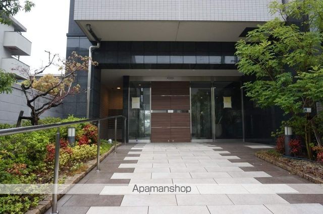 AXIA COURTの玄関写真