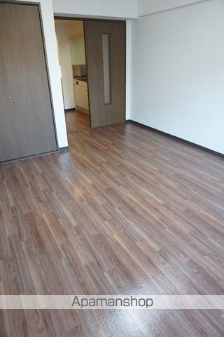 YOSHIX代官町の内装写真
