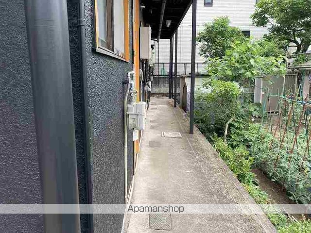 アートハイツの玄関写真