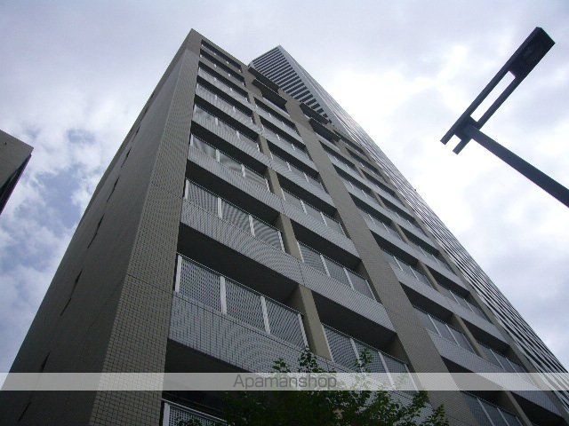 西新宿VIP ROYALの外観写真