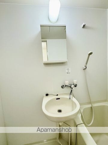 ハイツ三田の内装写真