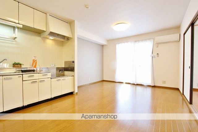 ルミナス山城 A棟の内装写真