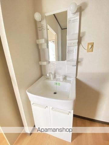 メゾンドールC館の内装写真