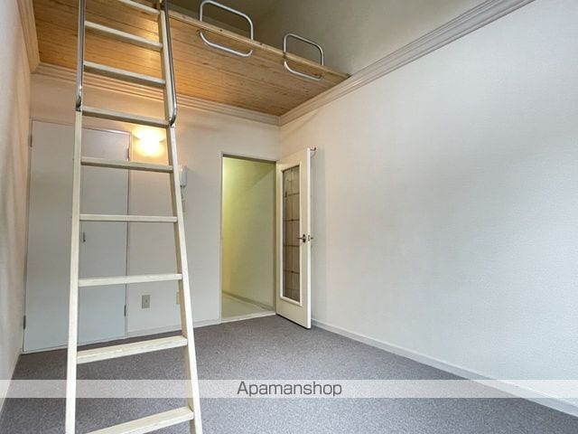 レオパレス新津町の内装写真