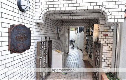 メゾン・ド・ポリピエ[1R/12.96m2]の共用部1