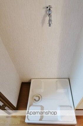シャルレ早稲田[1K/18.22m2]の収納