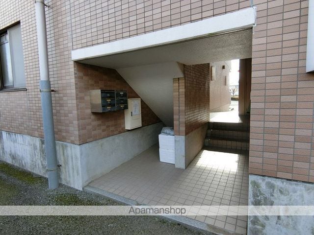 サン梅ノ木沢A棟の玄関写真