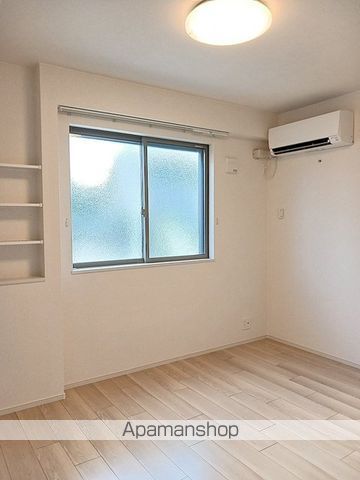 カメリアIIの内装写真