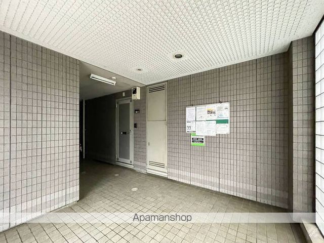 戸ヶ崎リバータウンの玄関写真