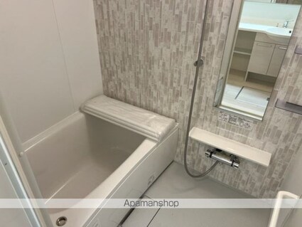 アンジュール中野[1LDK/40.72m2]のバス