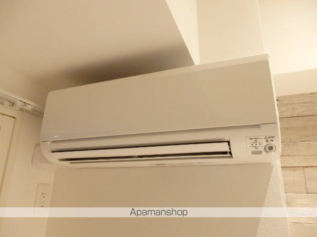MODENA FINESTの内装写真
