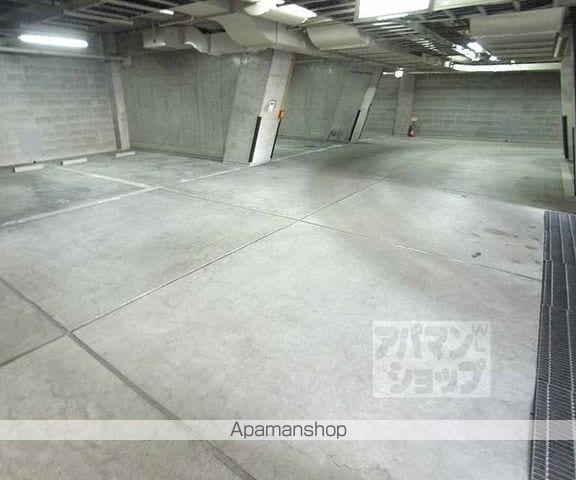 川端マンションの外観写真